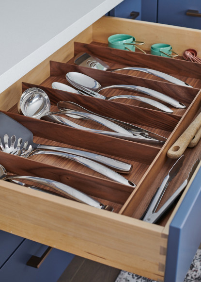 hafele-walnut-cutlery-drawer-organization-smart-kitchen-storage