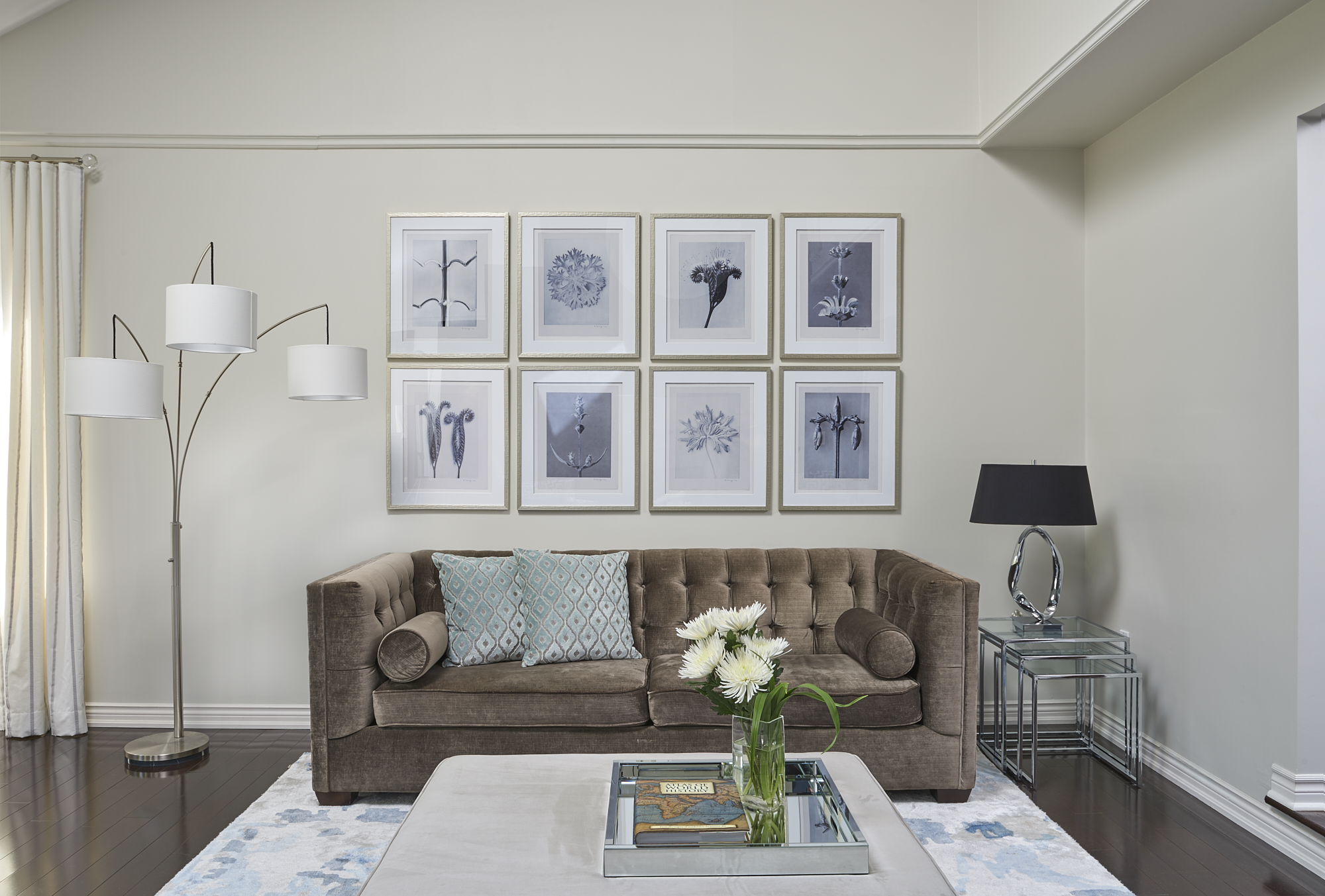 Benjamin Moore Classic Gray Paint Colour Review