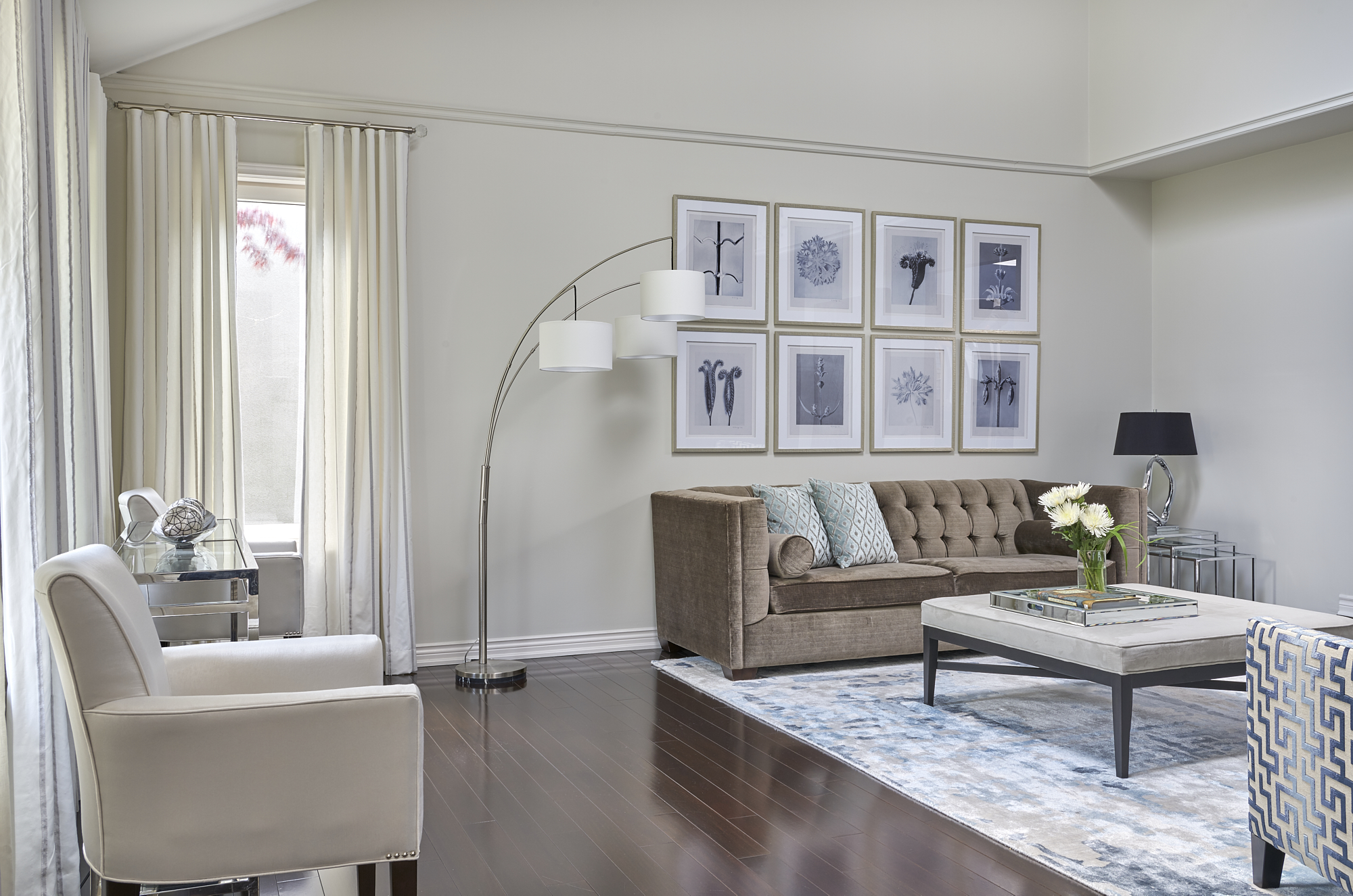 Benjamin Moore Classic Gray Paint Colour Review