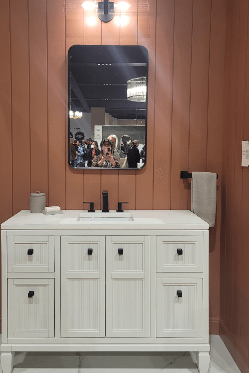 Terracotta shiplap bathroom